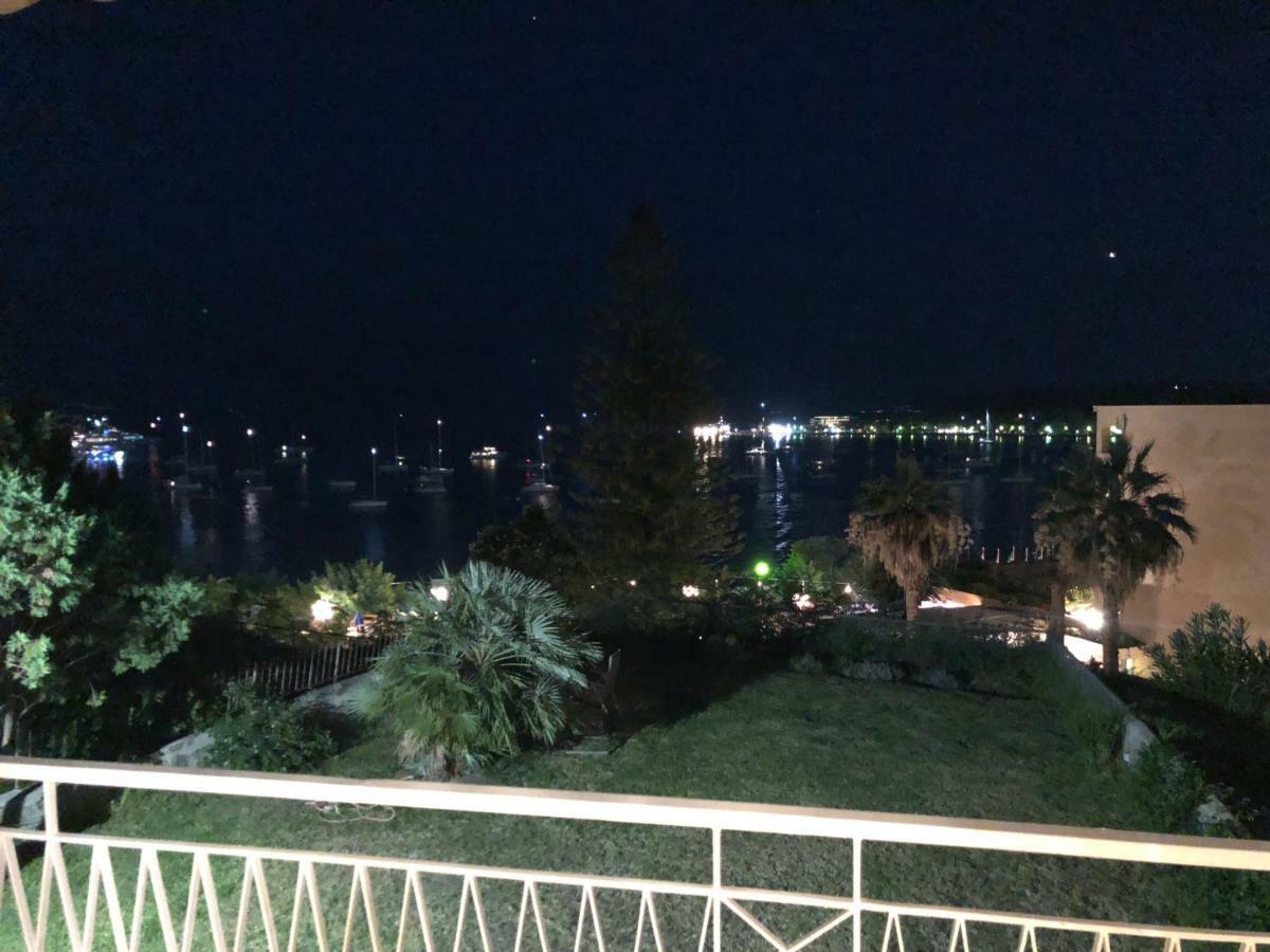 Classy lux apt w/ sea view, garden, parking Appartement Corfu  Buitenkant foto